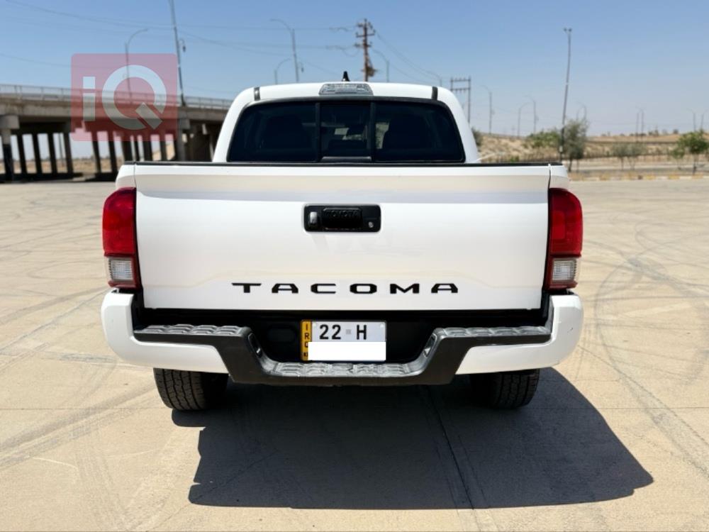 Toyota Tacoma